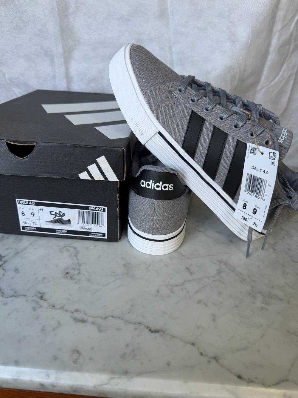 adidas Gray and Black Daily 4.0 Canvas Sneakers 8M 9.5W